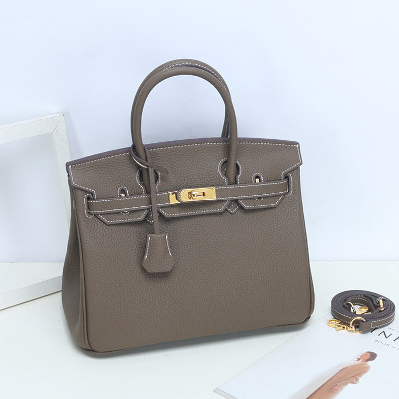 Maria exclusive handbag